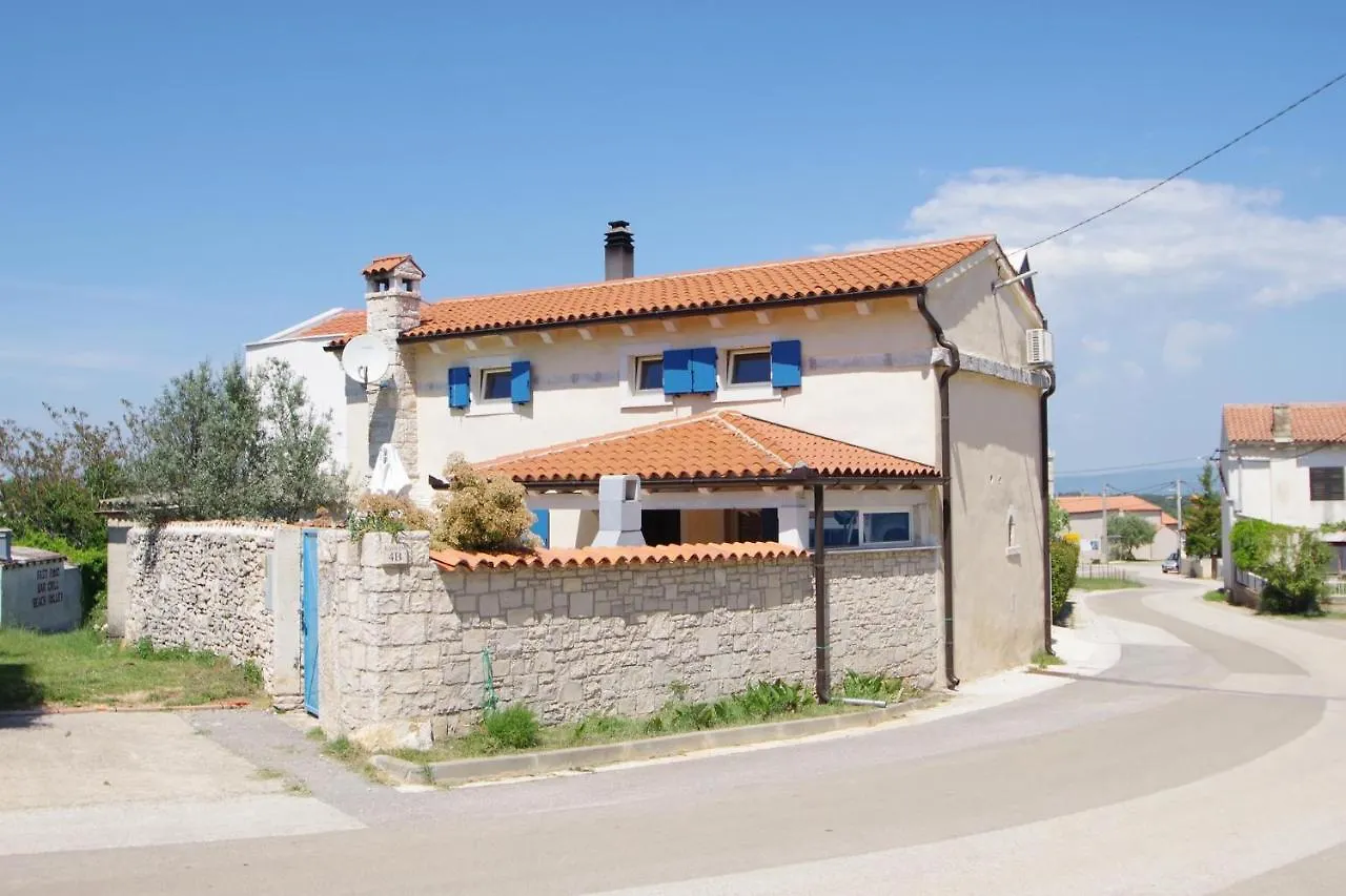 Mery Country House Kavran 0*,